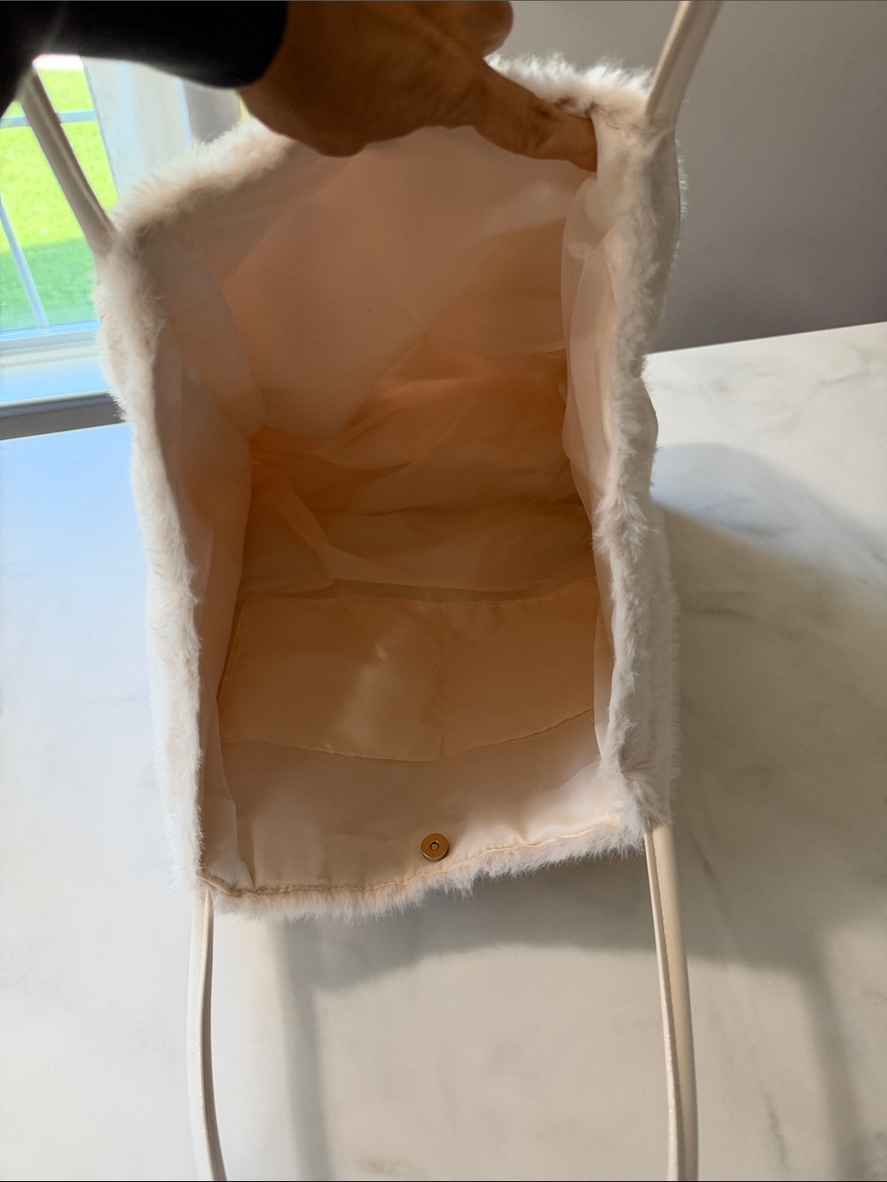 Victoria's Secret Cream Faux Fur Tote Bag - Picture 6 of 11